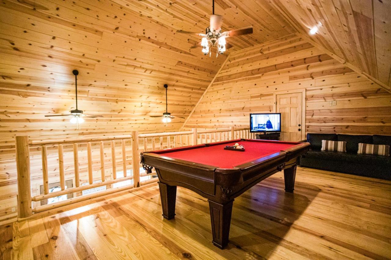 Texas Kind Of Way, Hot Tub, Fireplace, Covered Deck, Pool Table, Game Loft Villa Broken Bow Exterior foto